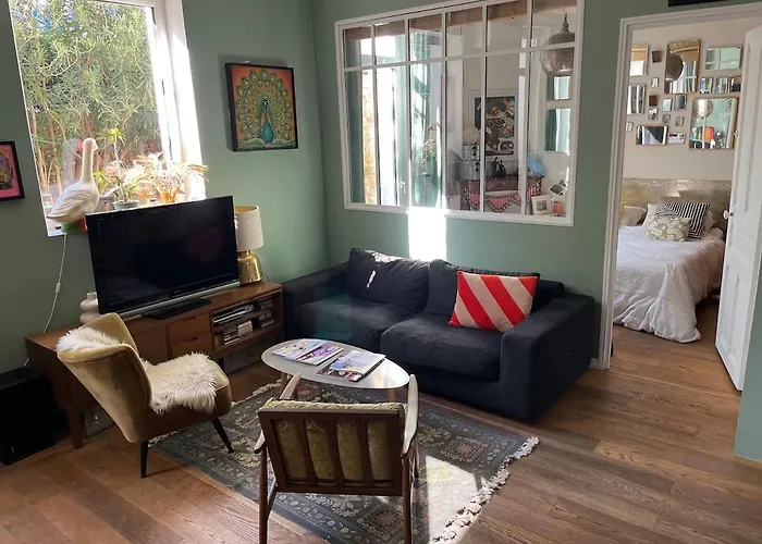 Sentez-vous Comme A La Maison Pres Du Palais Cannes